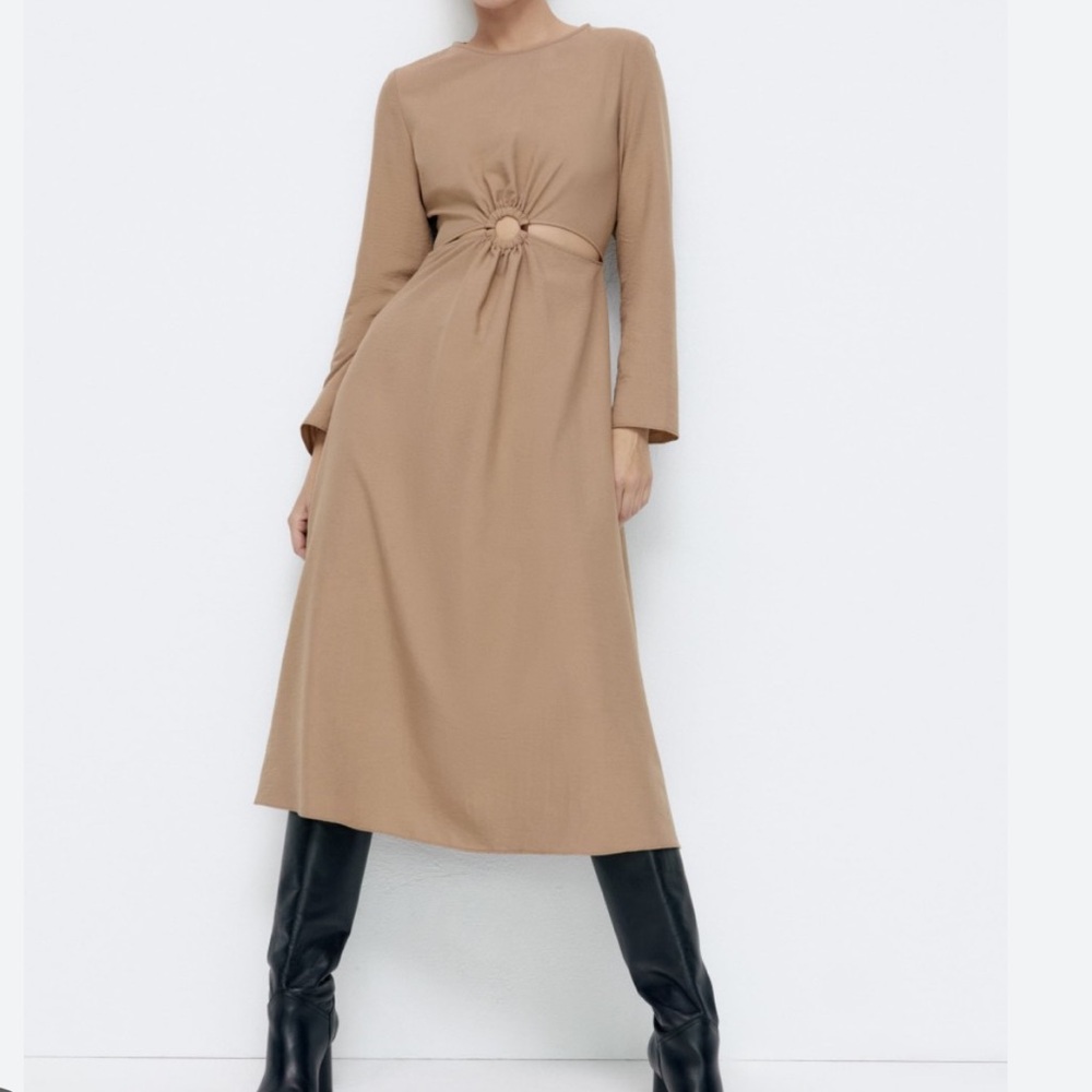 ZARA NWT Tan Cutout Midi Long Sleeve Dress‎ Size Large